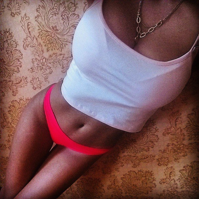 Анкета проститутки Маришка - город Семендер, 22 года, №26731